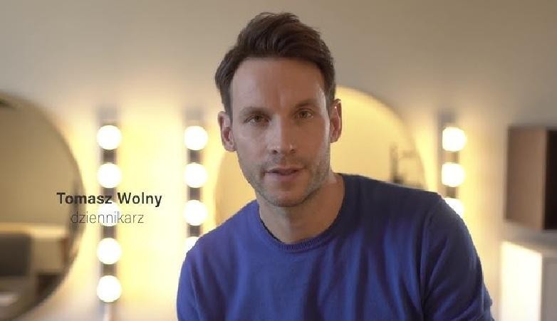 Tomasz Wolny podczas aktywności sportowej lub w ramach działalności charytatywnej.